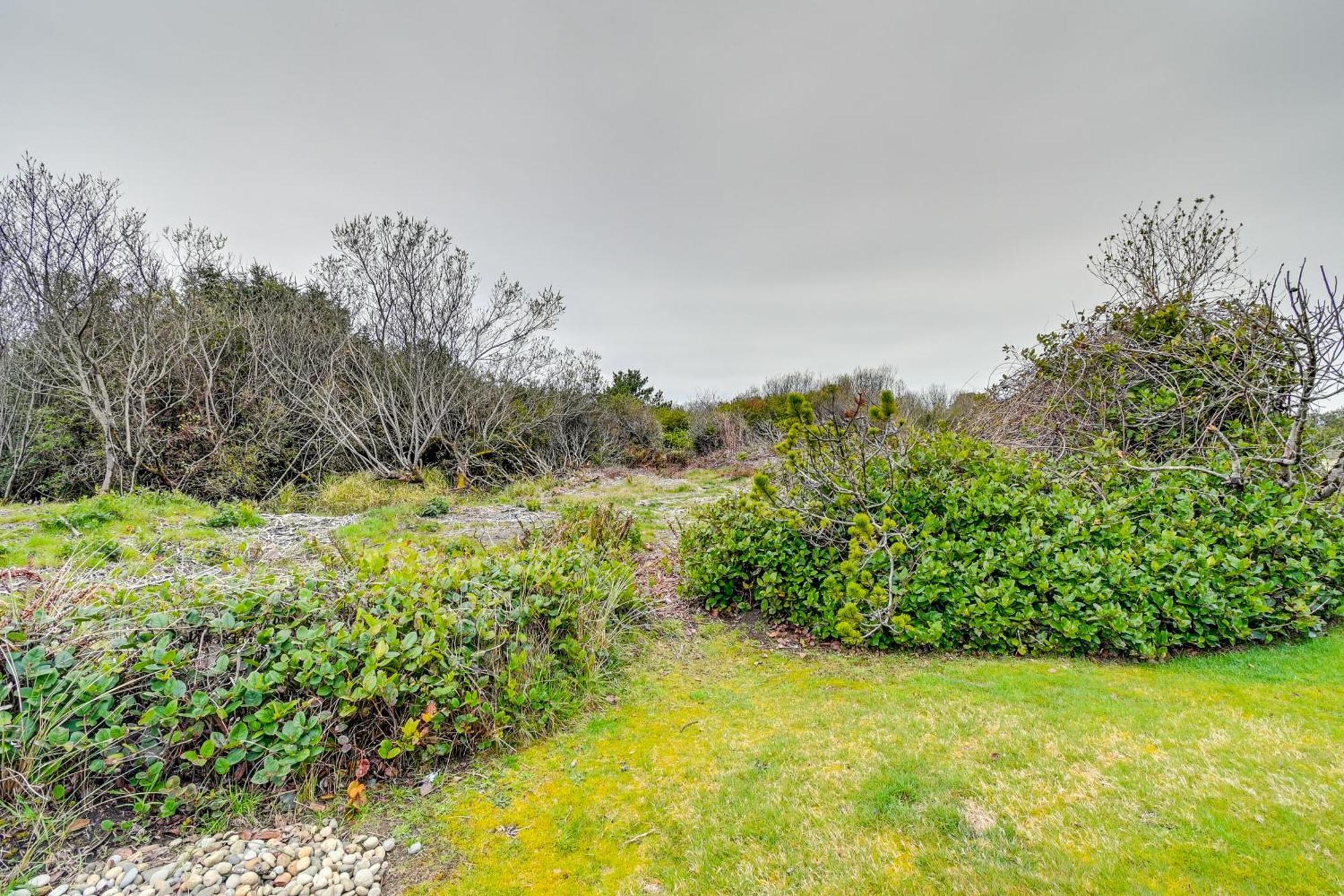 Ocean Shores Condo With Balcony Less Than 1 Mi To Beach! Dış mekan fotoğraf